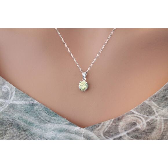 Sterling Silver Light Green August Birthstone Necklace - Picture 1 of 3